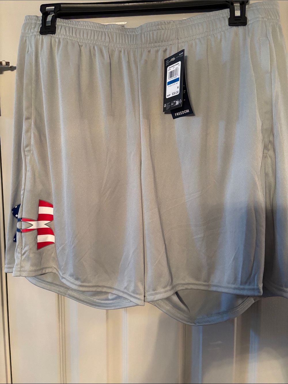 Under Armour Light Gray Athletic Shorts with Flag Logo NWT